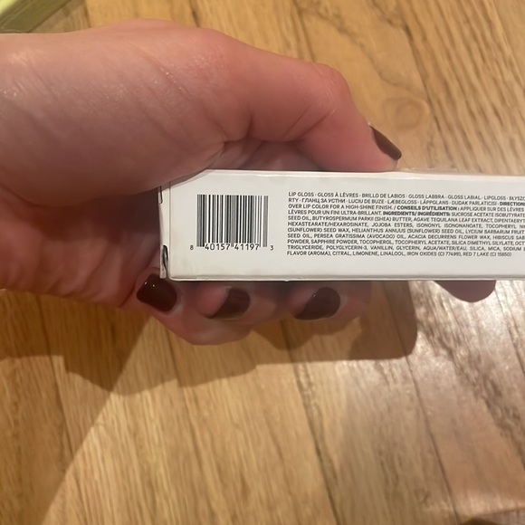 MILK MAKEUP
Odyssey Hydrating Non-Sticky Lip Oil Gloss Voyage - Picture 3 of 9